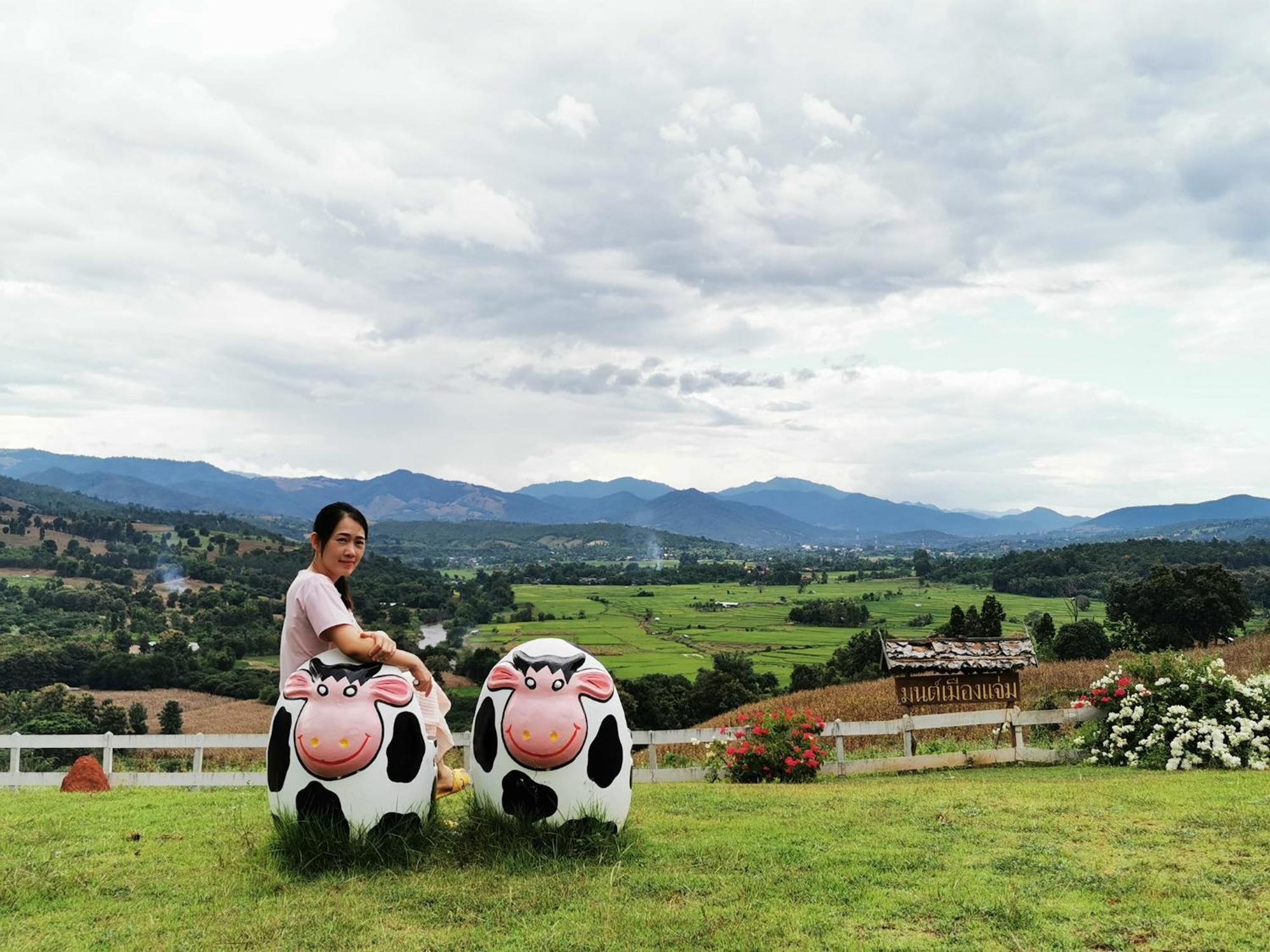 มนต์เมืองแจ่ม Hotel Mae Chaem Bagian luar foto