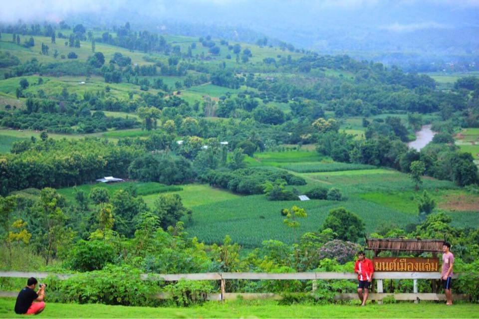 มนต์เมืองแจ่ม Hotel Mae Chaem Bagian luar foto