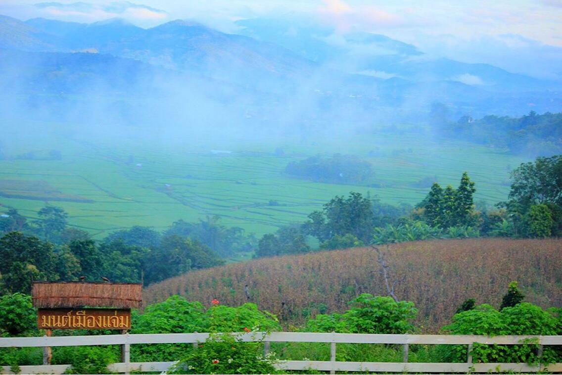 มนต์เมืองแจ่ม Hotel Mae Chaem Bagian luar foto