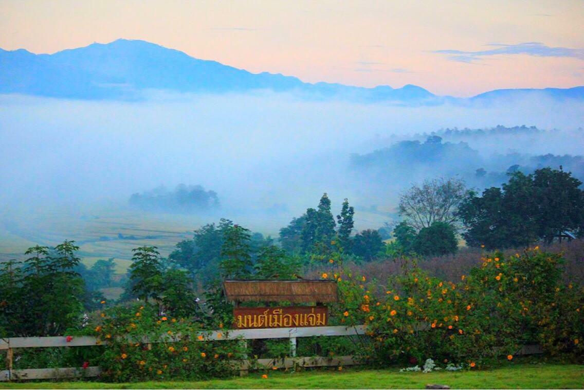 มนต์เมืองแจ่ม Hotel Mae Chaem Bagian luar foto