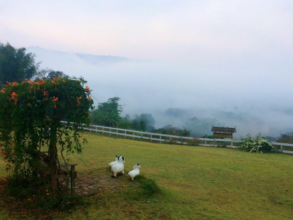 มนต์เมืองแจ่ม Hotel Mae Chaem Bagian luar foto